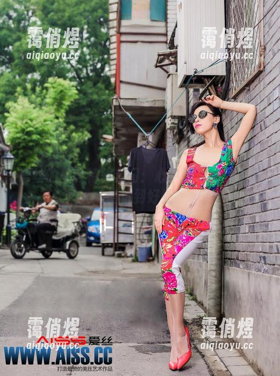 爱丝的圣诞特辑套图：心中那根弦被撩拨得恰到好处