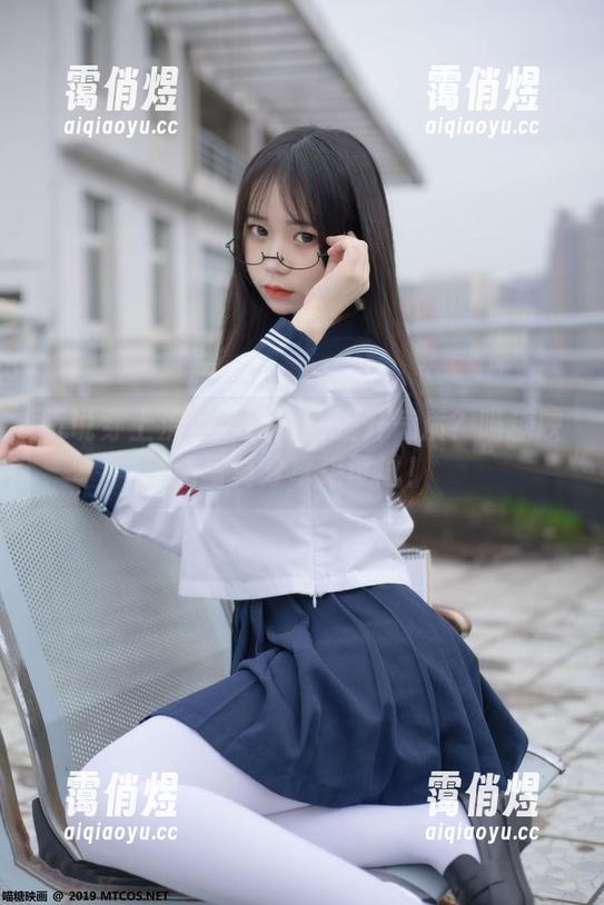MTYH喵糖映画 听说穿上浣溪沙旗袍能提升气质?喵糖映画写真分享来试试!