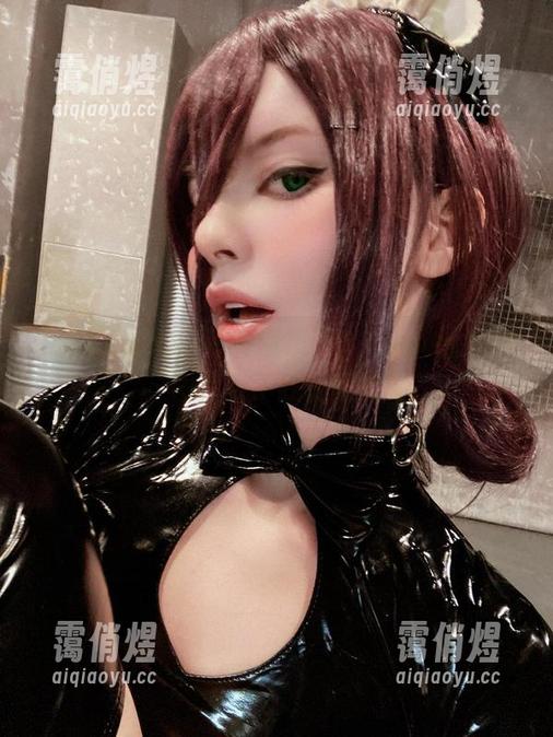 Vinnegal 这定制的2B白装有点东西,Vinnegal的图片赚了我的眼泪