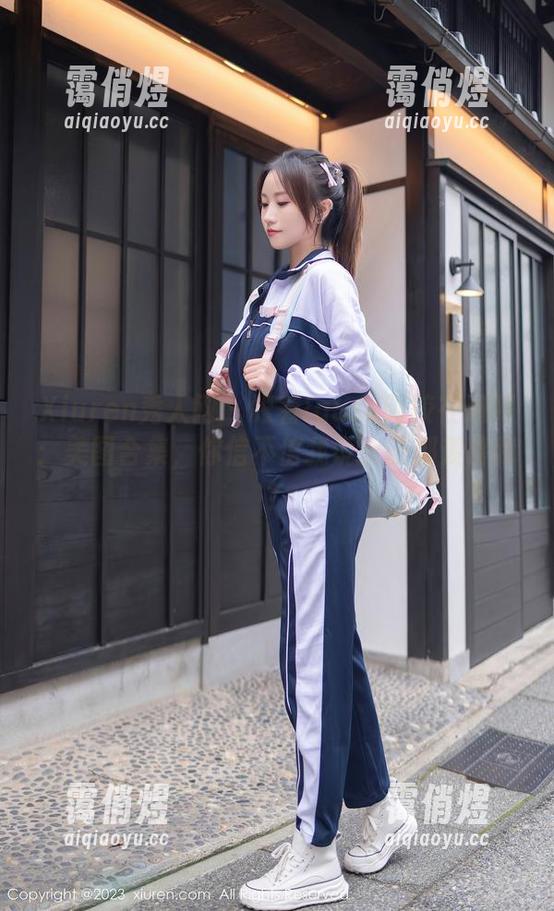 Xiuren秀人网-laura阿姣 Xiuren秀人网 - 跟着laura阿姣在迪拜:美图合集,你信不信我说土豪都羡慕我?