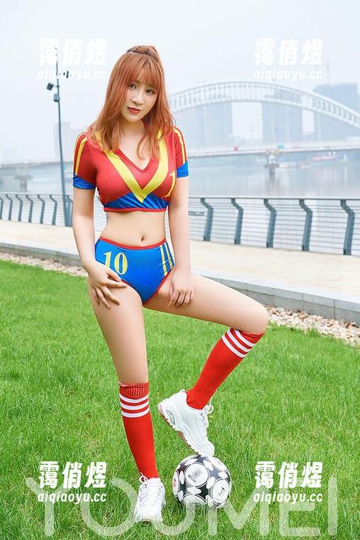 YouMi尤蜜荟-李师师 YouMi尤蜜荟 - 李师师美脚合集,打破你的“脚”界限,免费让你领略!