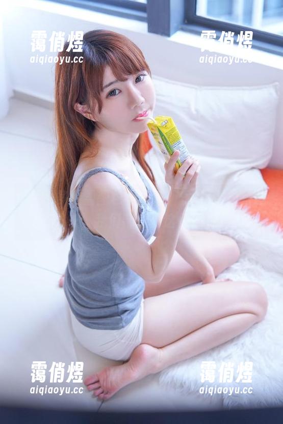 sally多啦雪 sally多啦雪图包里的爱莉丝·格雷拉特睡衣,我们都需要这份优雅