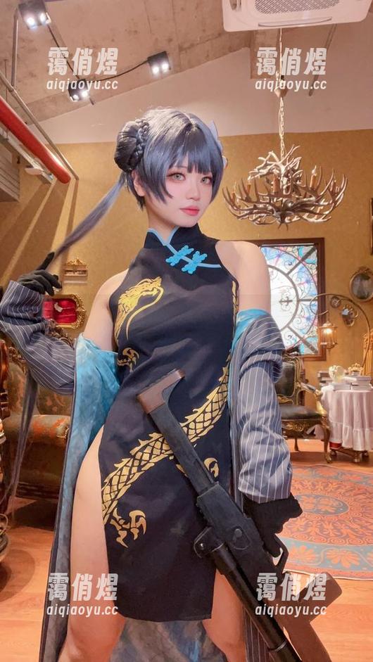 伊喵_Master 伊喵_Master的女友写真,左看右看都想问:“谁才能搭上你们的台?”