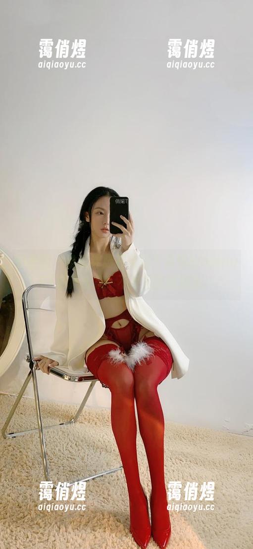 微密圈 - 谁说绊脚石无形？俏妞qiaoniuTT最新合集，不可思议的撞击。
