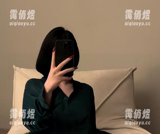 微密圈 - 喝水都带劲！保守的二舅妈的浓情纱衣写真原图曝光！