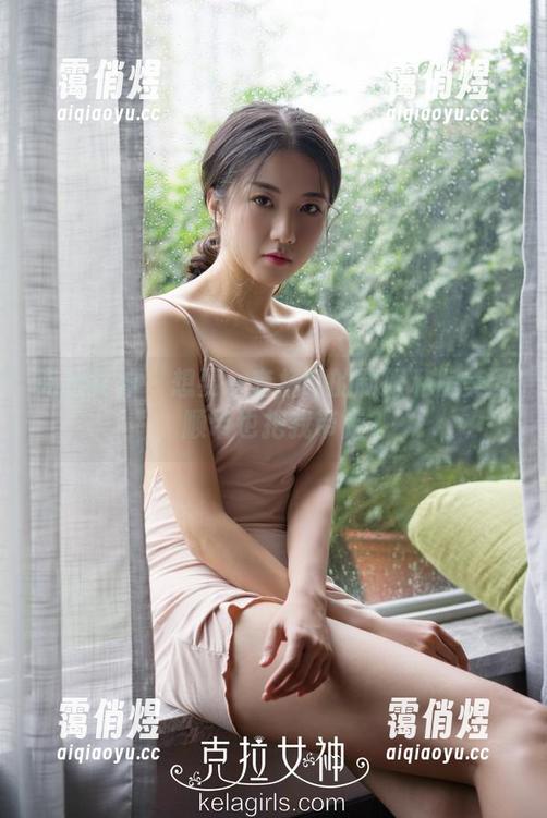 克拉女神 - 想要一套杨暖的制服私房美图，顺带也把我带走？
