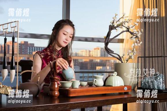 克拉女神-颖儿 克拉女神 - 颖儿的校服合集,谁说只能在操场上?
