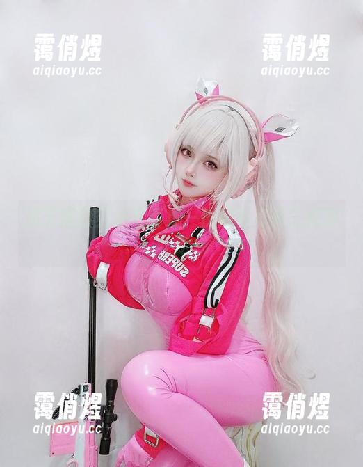 凛子酱的空姐写真集—优雅与冷艳之间游走