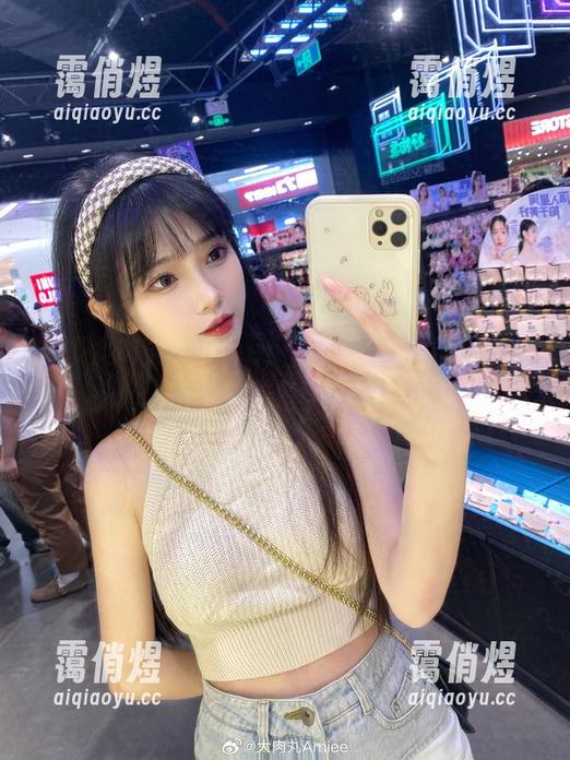 大肉丸Amiee 学姐大肉丸Amiee:原图里的“学习”时光,真的是学习吗?