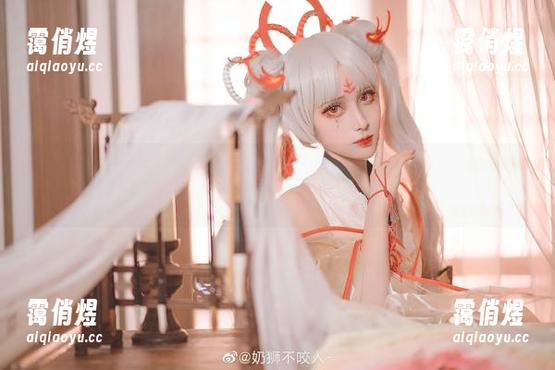 奶狮不咬人 学习与玩乐的完美结合,奶狮不咬人教室里的高清套图把一切颠覆到极致。