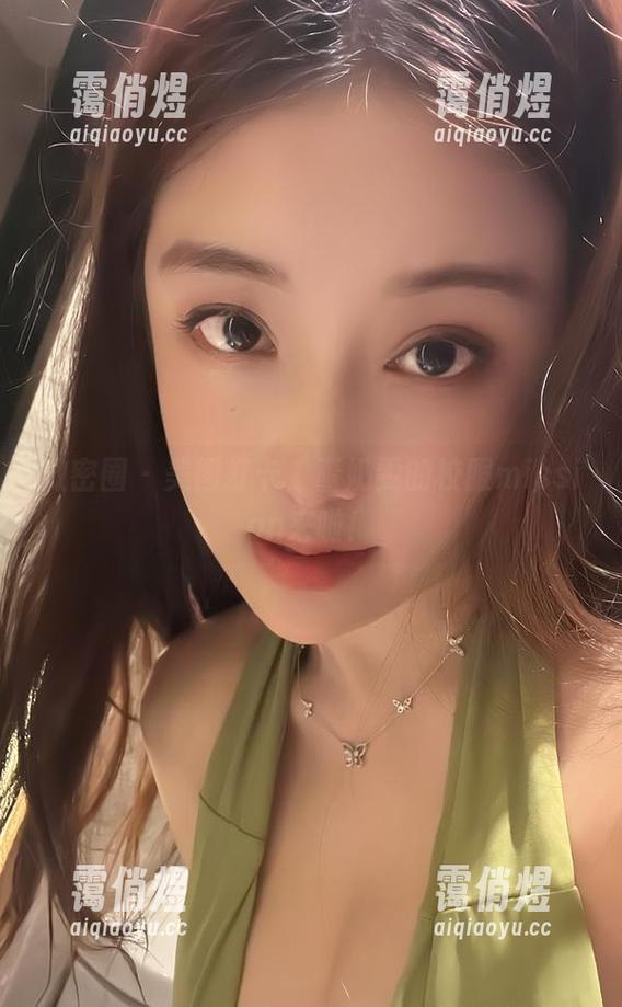 奶雯 微密圈 - 美图打卡,董奶雯的校服mission来啦!