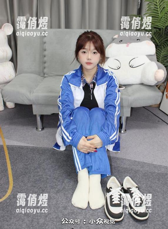 小众视觉-兰兰 小众视觉 - 再不入坑就晚了!兰兰的死库水图册也太撩人了吧。