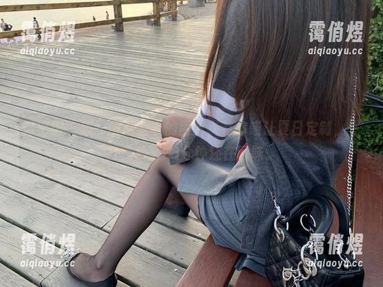 微密圈 - 瞄一眼就爱上的图片，有你喵让夏日定制，一口气乐了20分钟还在回味。