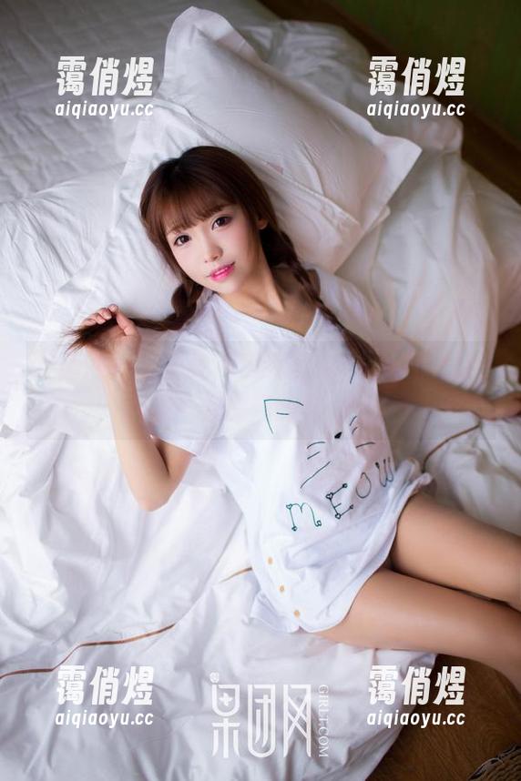 果团网 - 王语纯深爱无圣光，夏天的套图像盛开的花
