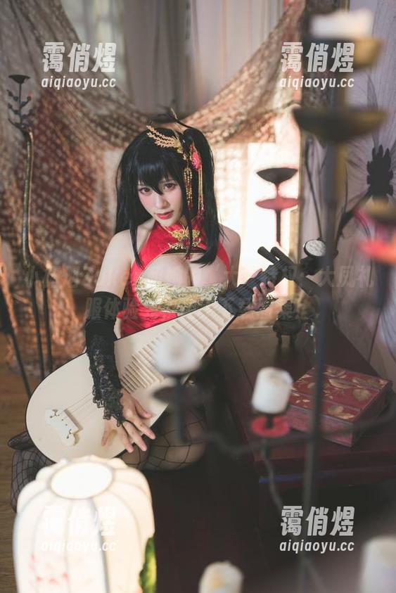 柘烟Zuken 小柘烟Zuken和她的‘大’特权:大凤礼服体验秀,动手下载图集!