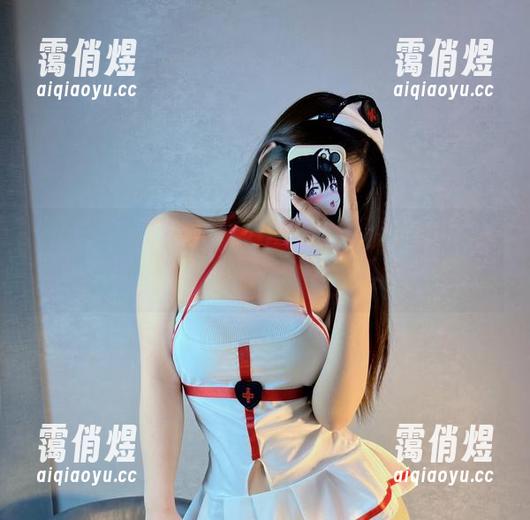 微密圈 - 桃沢樱呀的修女日常，收集资源就像做慈善，心里美滋滋！