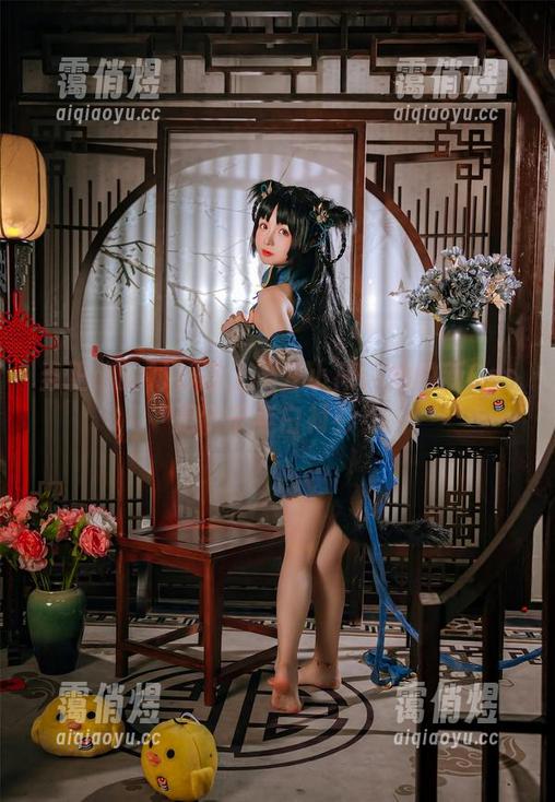 樱井小莜 当正确的衬衫遇上樱井小莜:她的新Cos是个千年白衬衫?