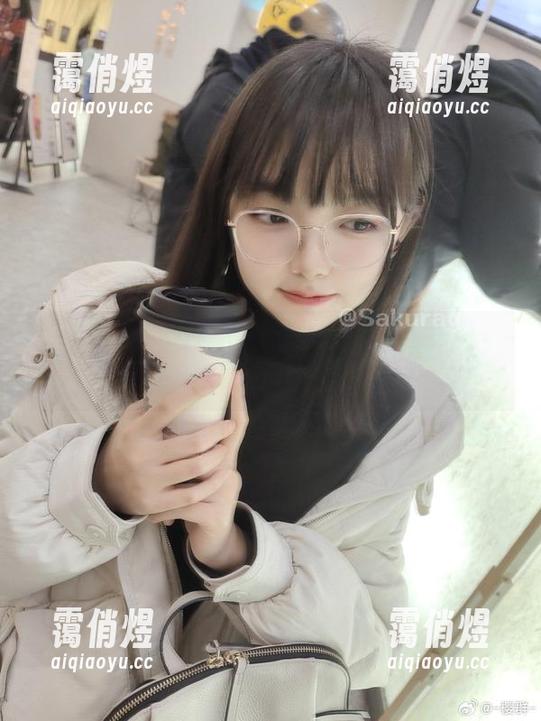 樱群的布丁狗作品集：谁能拒绝这种可爱？下载麻烦也值得！