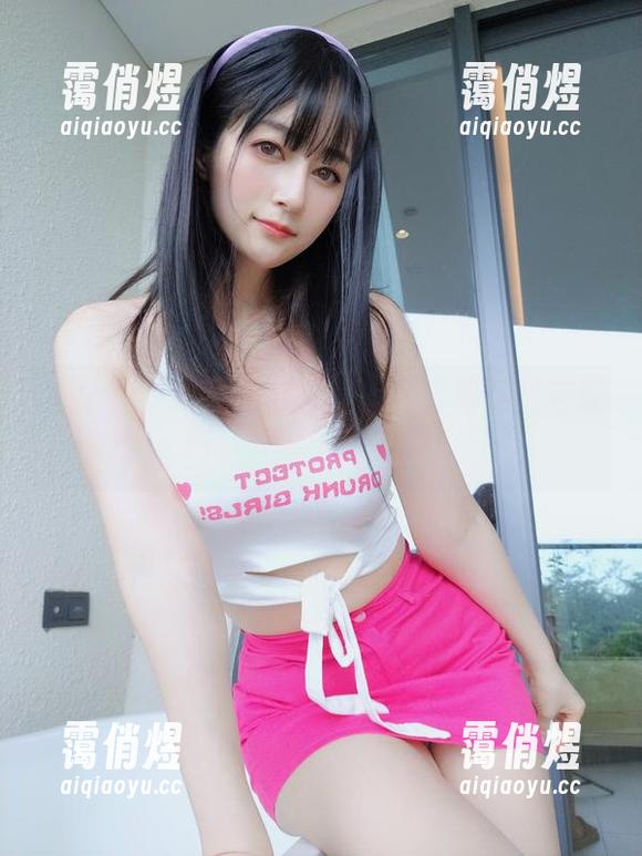 白银81 套图分享:白银81的职场新人职场生存攻略,靠颜值闯天涯?