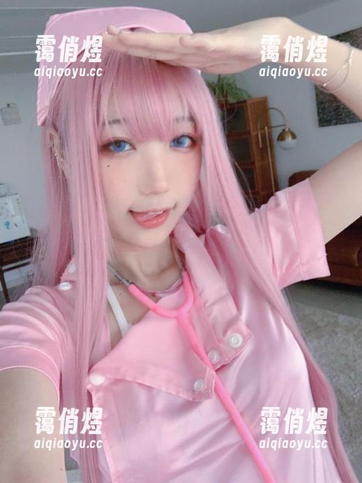 再无聊的办公室，皮皮奶可可爱了啦的图集分享也能带点火花！
