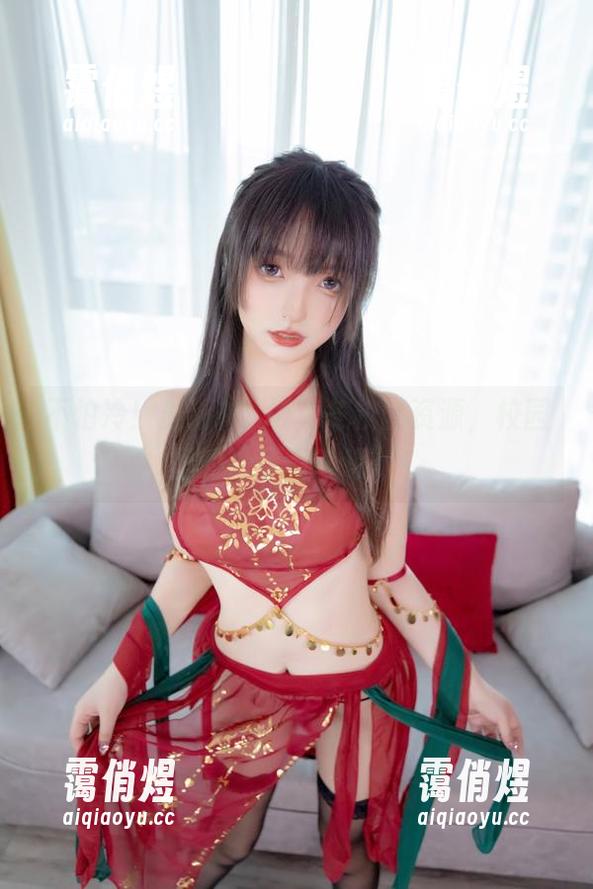 神楽坂真冬 不怕冷!最新神楽坂真冬校园资源,校园里的“冰雪奇缘”!
