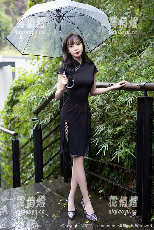 秀人网-戴渃欣 秀人网 - 当圣诞老人的驯鹿见到戴渃欣的全套写真,直接说“哇,这是我们珍藏版!”