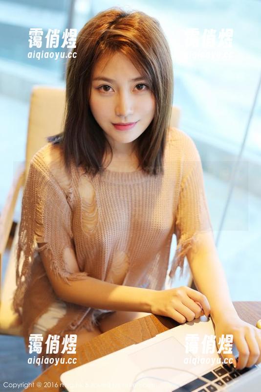 美媛馆-Ellie艾栗栗 美媛馆 - 每次看Ellie艾栗栗的比基尼庆典,我的内心都开始做一万种伟大的计划…最后全无踪影。