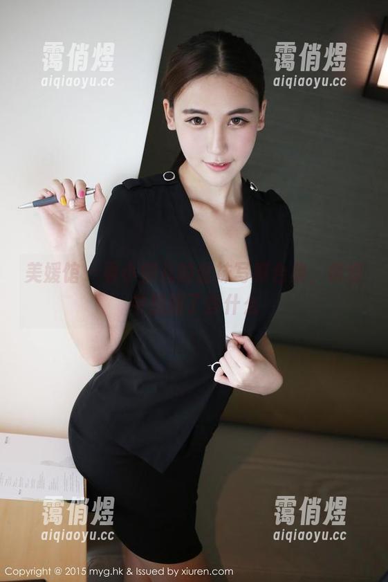 美媛馆-小兜儿 美媛馆 - 看小兜儿的丝袜写真合集,恍惚中想到了些什么