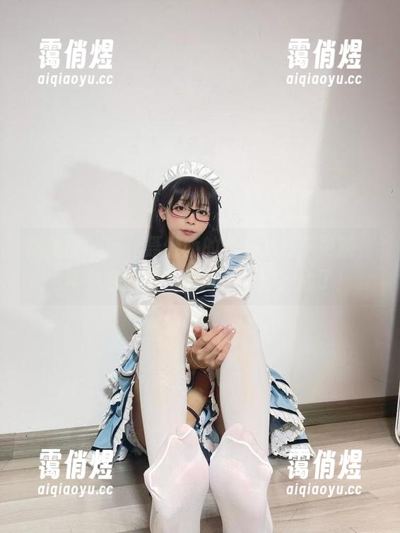 聂傲娇 微密圈 - 哇,聂傲娇的作品集终于更新,老牛你在哪里?嫩草已经没耐心了!