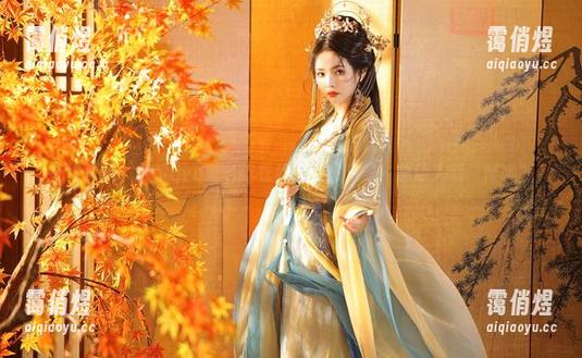 苏嫣qvq 在线解压,苏嫣qvq蓝色连衣裙中美图多多,总让人想“哇哦”