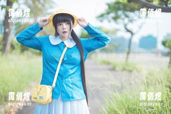落落Raku 落落Raku的写真,谁还敢说可爱只能是幼稚?