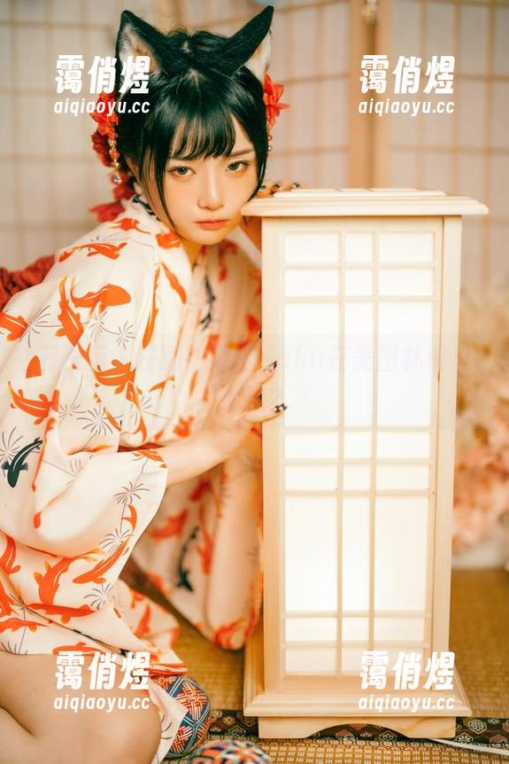 落落Raku 有没有人注意,落落Raku在美图林檎里小跑?