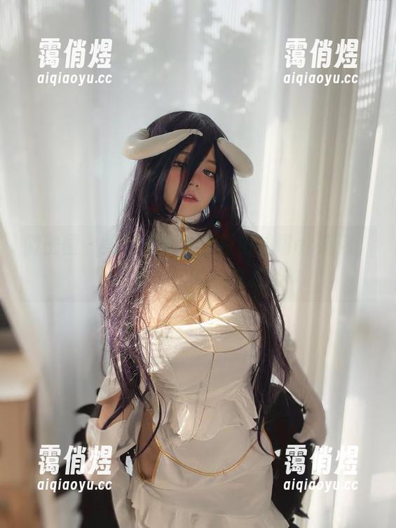 葱油饼er 微密圈 - 黑到出奇?最新葱油饼er系列,原图飙升你的审美逆袭!