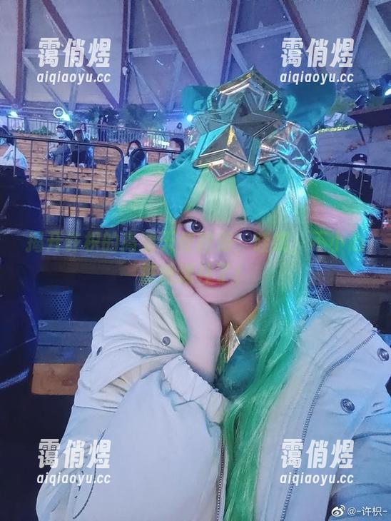 揭开许枳的高清天使图册，哇哦，不小心被她迷住了！