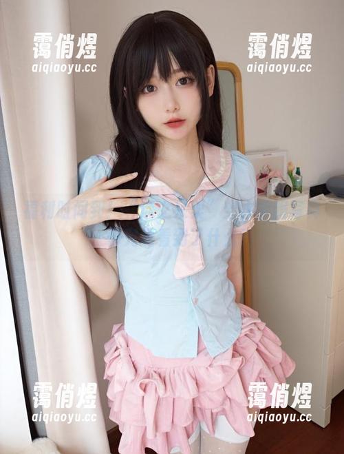 福利时间到！“迷之呆梨”穿水手服写真，你究竟看到了什么？