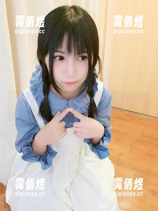 一场透明的幻境，逐月Su在cosphoto里悄然散发的气息