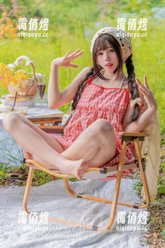 写真集｜当“黏黏团子兔”成为甜妹，宅家出奇貌！